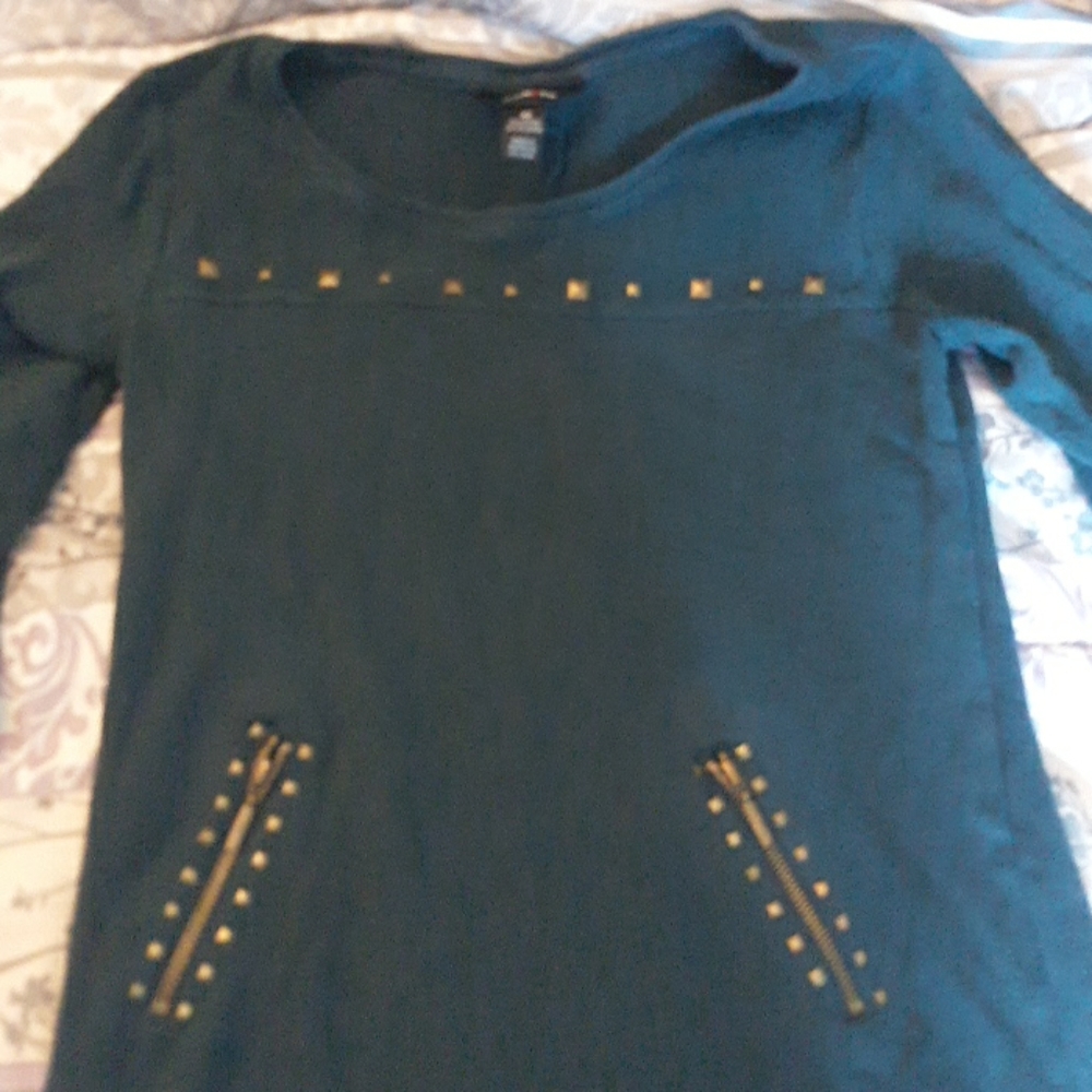 Dress - Picture 2 of 4